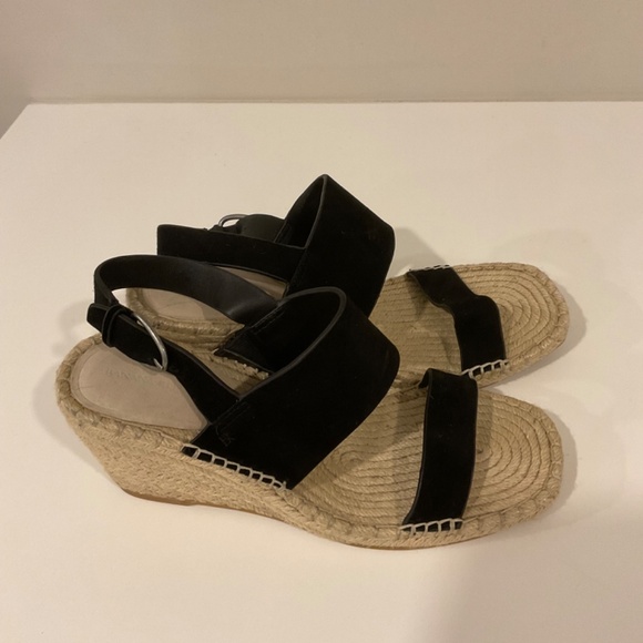 Banana Republic sandals - Picture 3 of 5